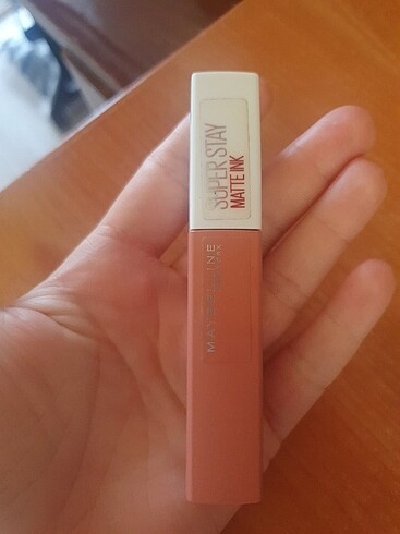 maybelline mat ruj 60 no