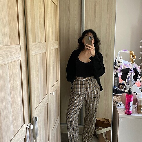 Burberry Burberry pantolon ve şapka