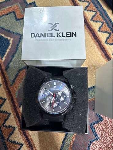 Daniel Klein Daniel klein saat