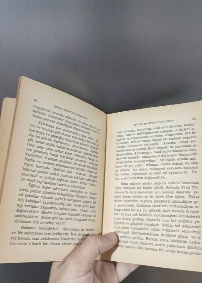 Kürk mantolu Madonna  - Görsel 4