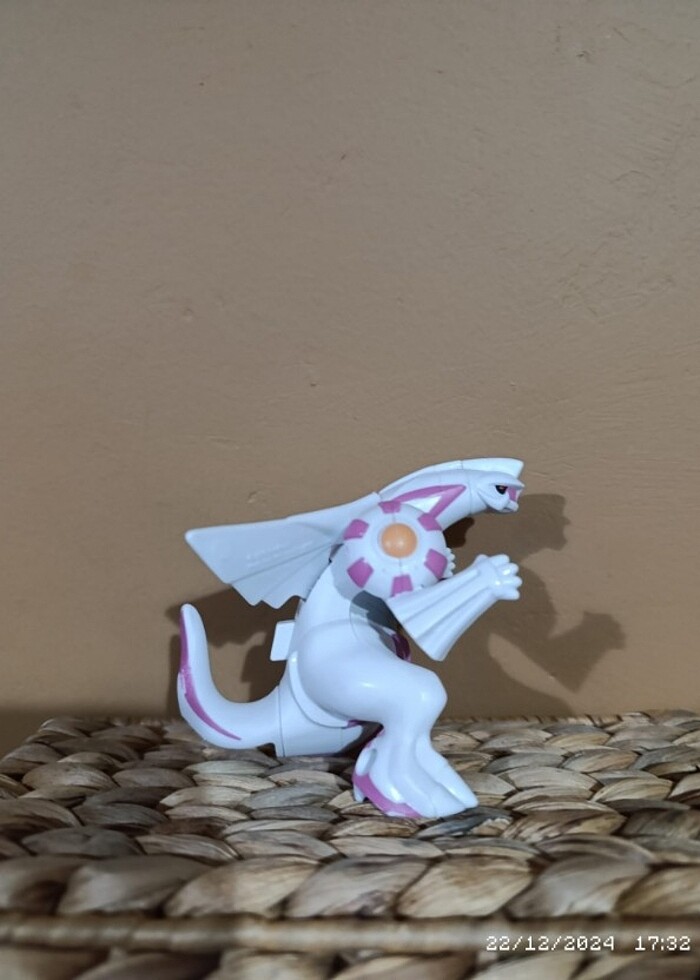 PALKIA MCDONALD'S 2018 - Görsel 3