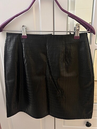 Deri mini etek - Görsel 3