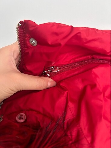 Kırmızı Mont - Görsel 5