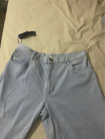 42 Beden mavi Renk orijinal lee cooper kot