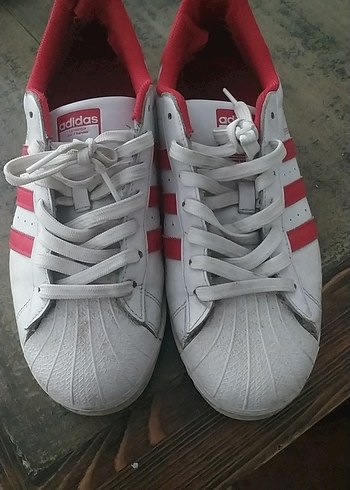 Adidas Kırmızı Adidas unisex Spor Ayakkabı