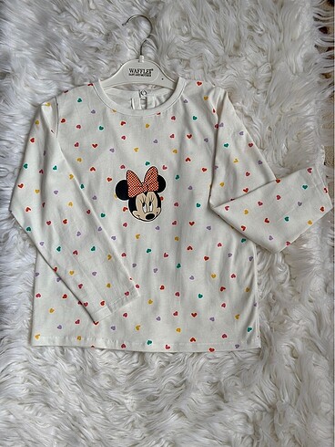 Kalpli Minnie Mouse takım