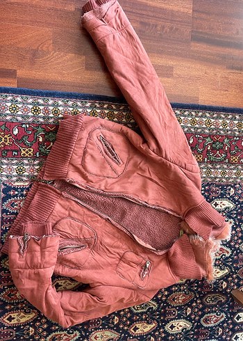 Pembe Kapüşonlu Fermuarlı Kadın Ceket