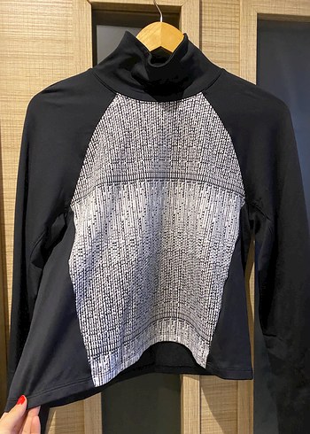 s Beden Under armour sporcu üstü