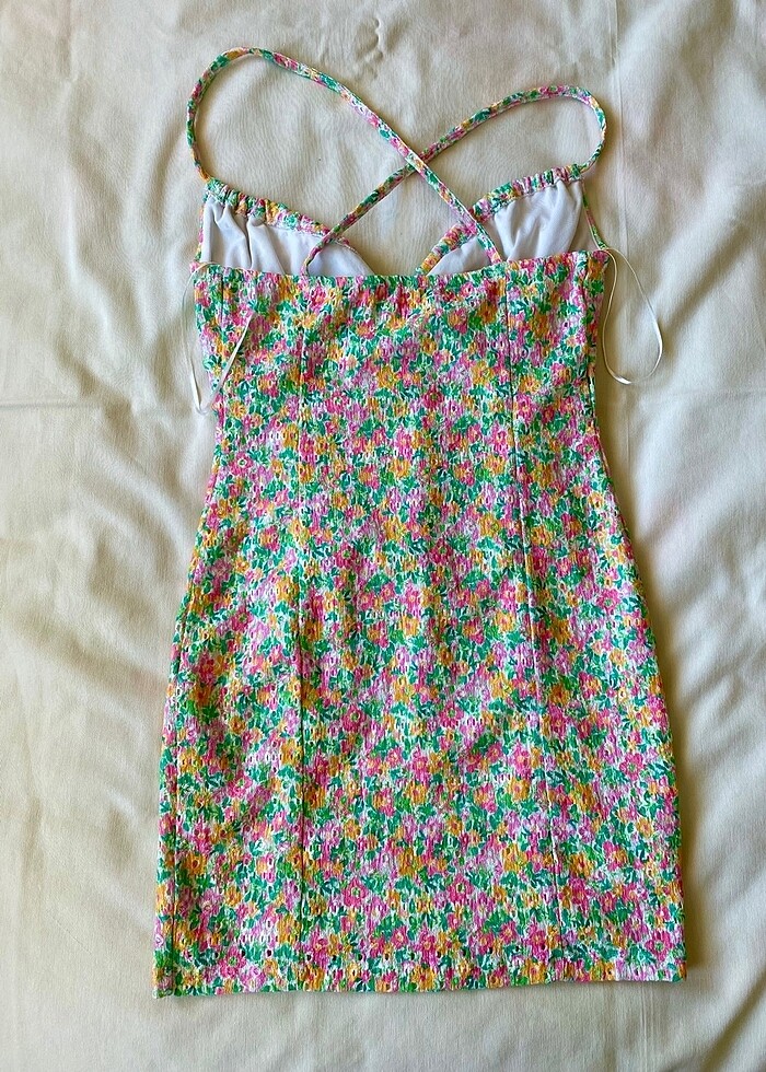 Bershka mini çiçekli elbise - Görsel 4
