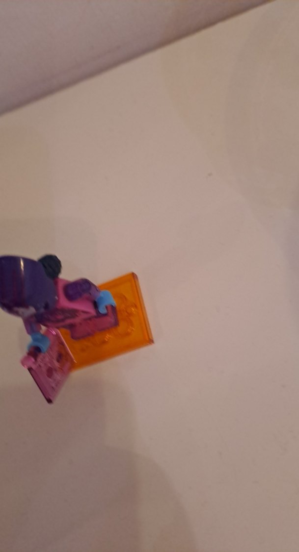 Mor Lego Figür - Görsel 4