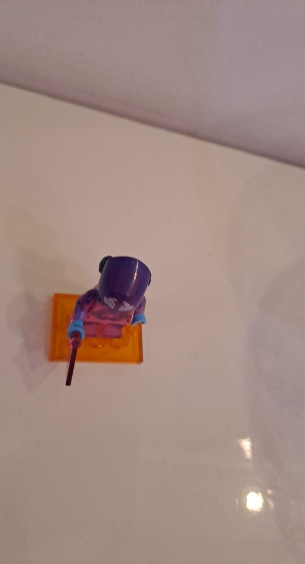 Mor Lego Figür - Görsel 3