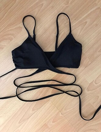 H&M Bağlamalı Bikini Üstü