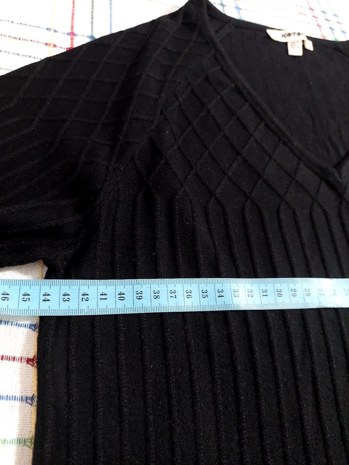 Siyah V Yakalı Örgü Kadın Kazak - Görsel 4