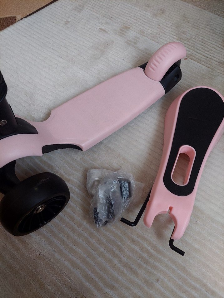 Pembe Çocuk Scooter'ı - Görsel 3