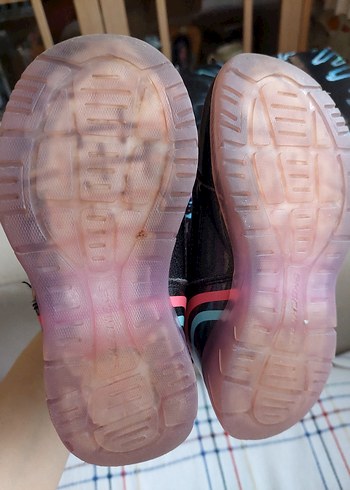 skechers bot - Görsel 7