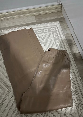 Parlak Bej Pilili Midi Kadın Kumaş Pantolon