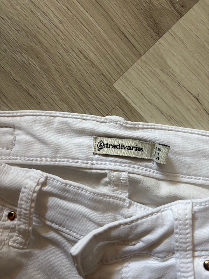 Beyaz Mini Pamuklu  Şort - Görsel 2