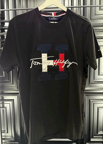 Tommy Hilfiger Siyah Kısa Kollu Erkek Tişört