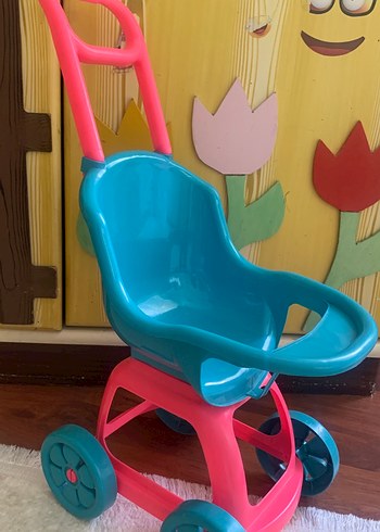 Renkli Bebek Yürüteci bebek dahil degildir