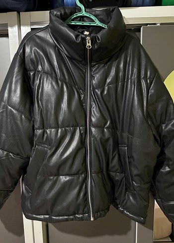 H&M Siyah Deri Fermuarlı Kadın Mont