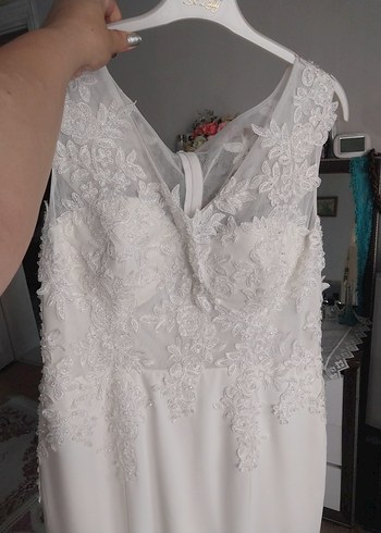 beyaz balik modeldir hafif kuyrugu var nikah icin tercihde olur