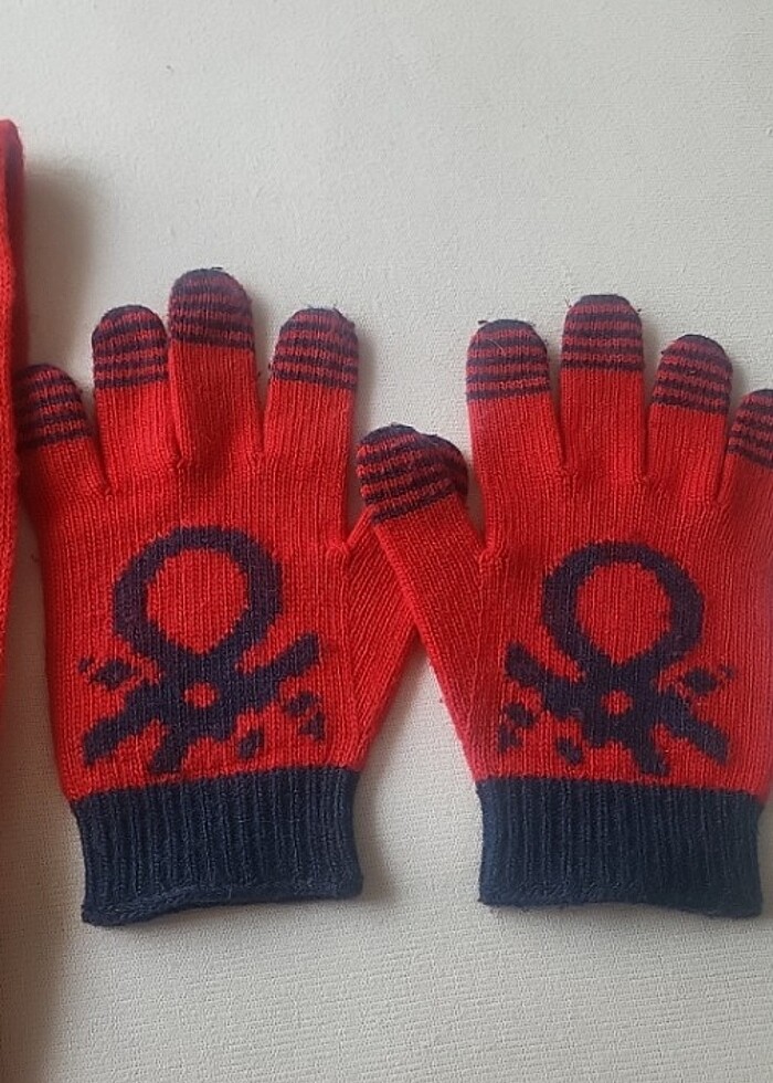 Benetton cocuk atkı eldiven takim - Görsel 3