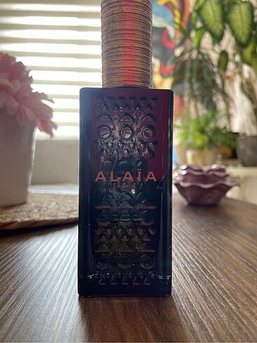  Beden Renk Hacivat 100 ml Alaia parfüm