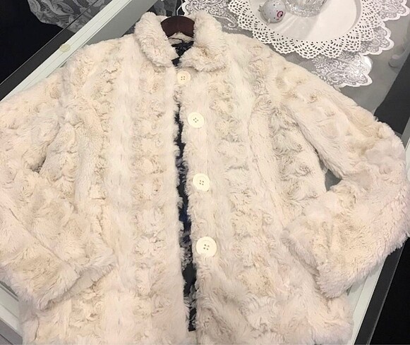 Zara ekru peluş mont