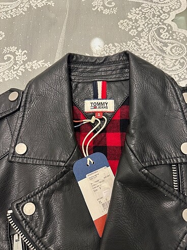 s Beden siyah Renk Tommy Jeans deri biker mont