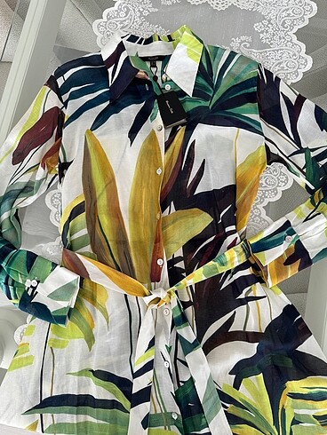 36 Beden çeşitli Renk Massimo Dutti tropikal desenli elbise