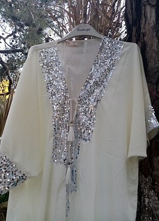 Kimono, M beden çeşitli bedenlere uyumlu