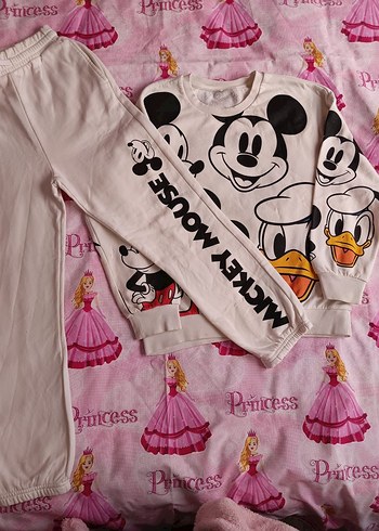 Lisanslı Beyaz Mickey Mouse Baskılı Kız Eşofman Takımı - Görsel 3