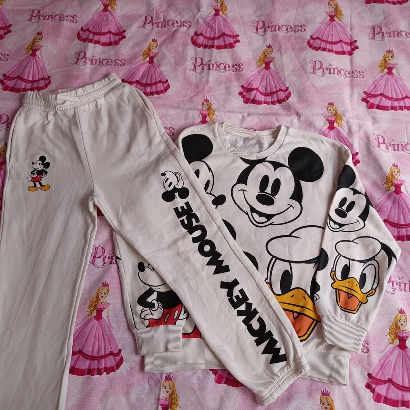 Lisanslı Beyaz Mickey Mouse Baskılı Kız Eşofman Takımı - Görsel 4