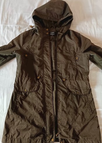 LC Waikiki m