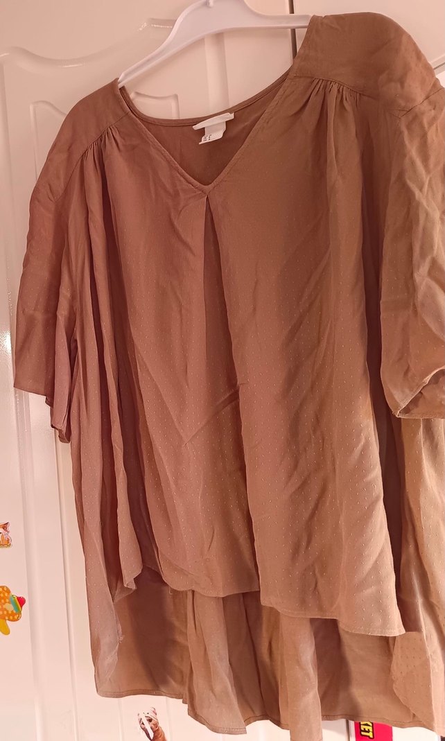 Haki yeşili V Yaka Keten Düğmeli Kadın Bluz - Görsel 4