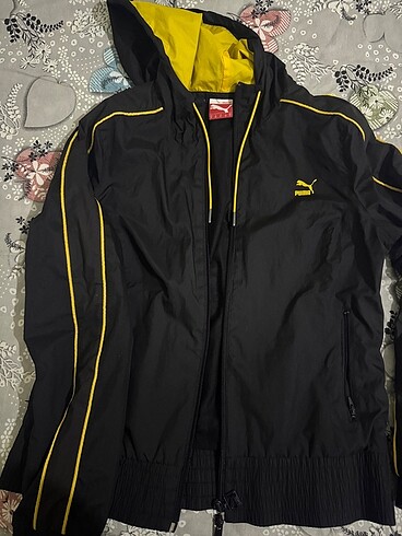 Puma yağmurluk