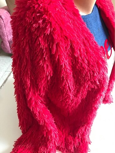 Çok iyi durumda #ceket #peluş #kırmızı