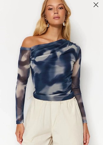 Trendyol Tek Omuz Uzun Kol Drapeli Bluz - Görsel 2