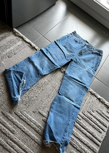 Trendyol & Milla Mavi Loose Fit Midi Kadın Denim Pantolon
