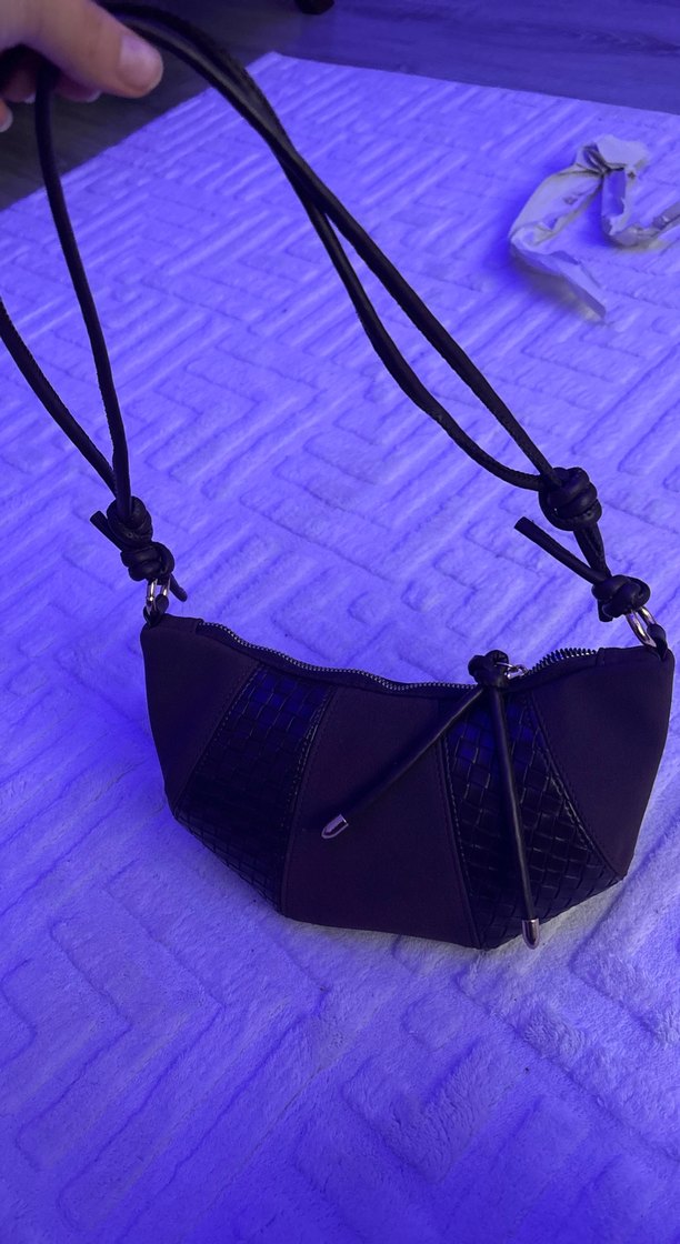 Mor Deri Kemer Detaylı Gotik Kadın Çanta - Görsel 2