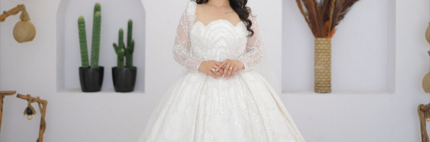 İnci İşlemeli Uzun Kollu Straplez Gelinlik özel dikim - Görsel 3