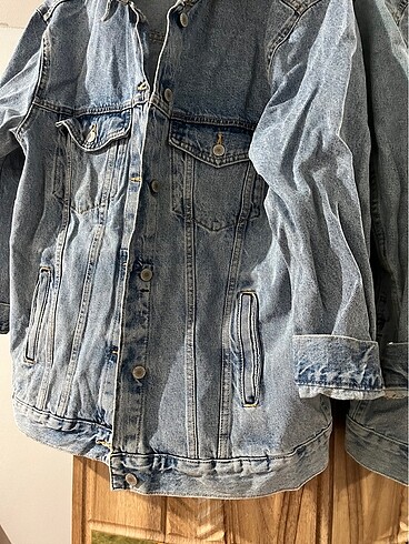 l Beden beyaz Renk Pull bear kot ceket