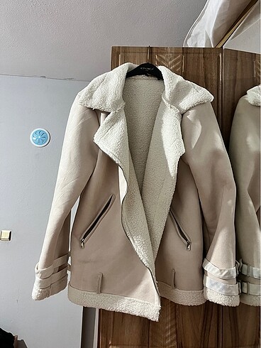 İçi Peluş mont L-XL uyumlu