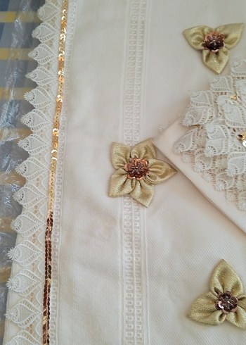 İşlemeli Beyaz Masa Örtüsü Takımı ve havlu - Görsel 3