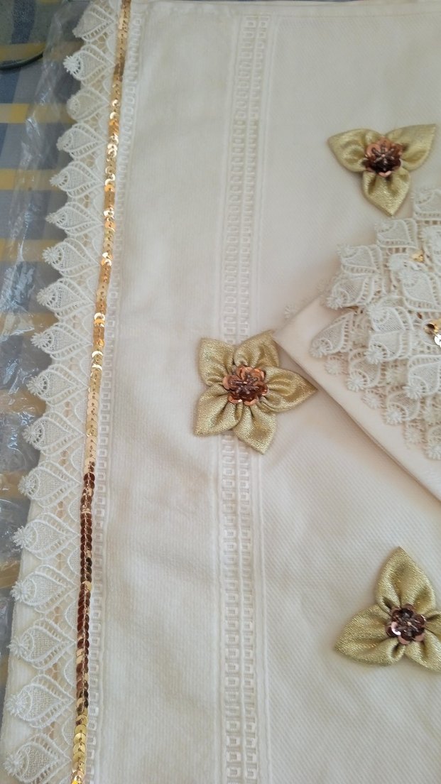 İşlemeli Beyaz Masa Örtüsü Takımı ve havlu - Görsel 3