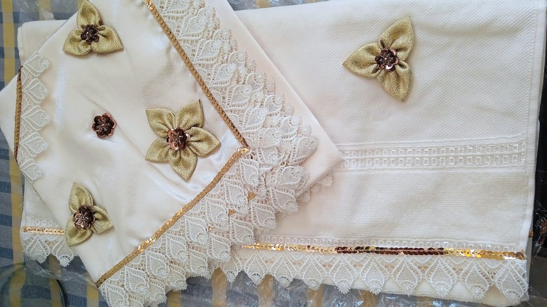 İşlemeli Beyaz Masa Örtüsü Takımı ve havlu - Görsel 4