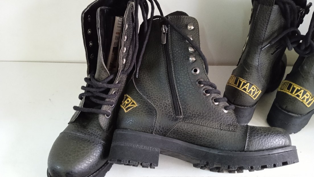 Siyah Deri Kamuflaj Desenli Biker Bot - Görsel 4