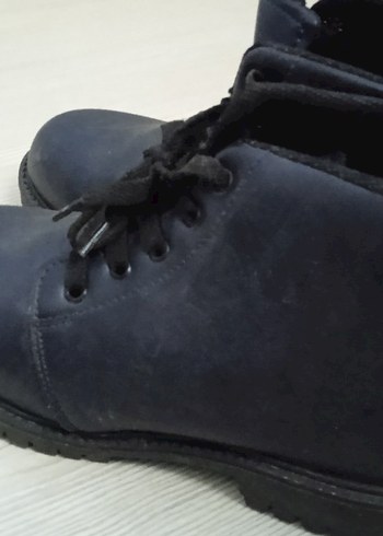 Siyah Lastik Bağcıklı Çocuk Botu - Görsel 8