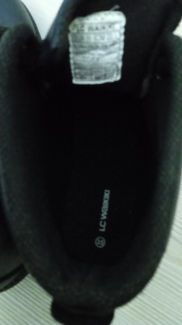 Siyah Lastik Bağcıklı Çocuk Botu - Görsel 5