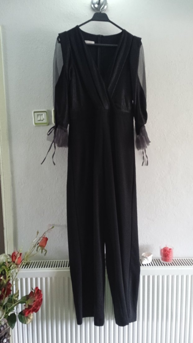 Siyah V Yakalı Uzun Salaş Tulum - Görsel 2